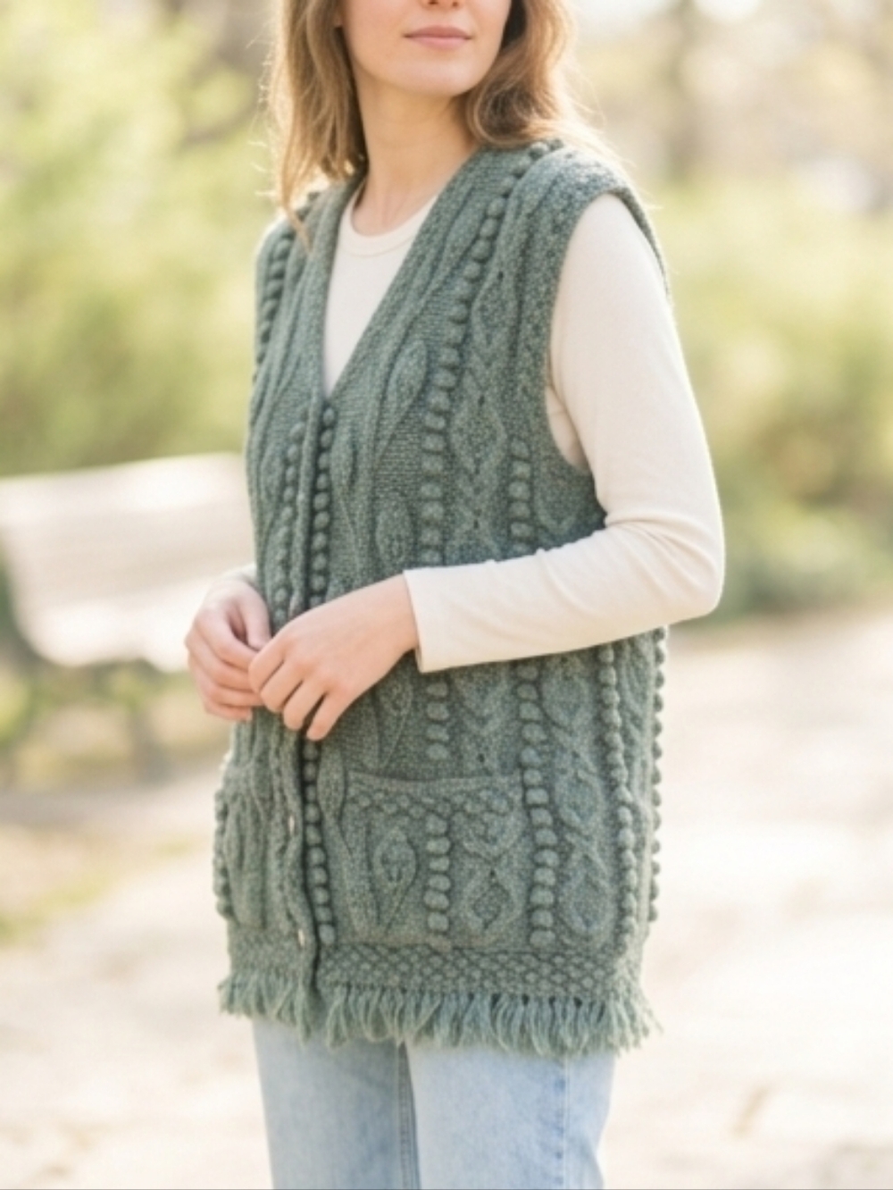 Vintage CAPE ISLE KNITTERS Oversized Green Shetland Wool Cable Knit Sweater Vest